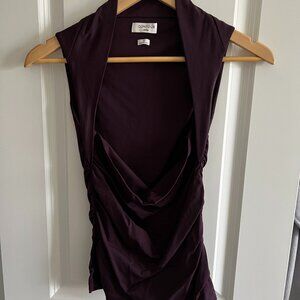 Aritzia Babaton Flourish Contour tank top size medium